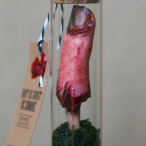 Bout de doigt de zombie